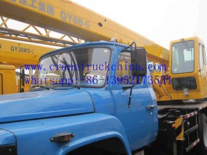 XCMG 8T truck crane QY8B.5